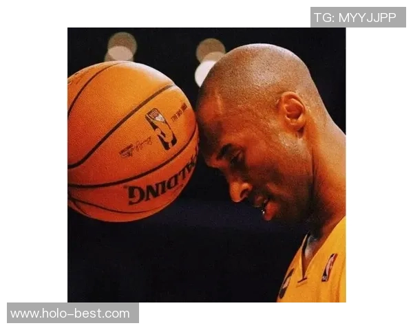 追忆传奇篮球明星科比的经典头像与精彩瞬间图片分享